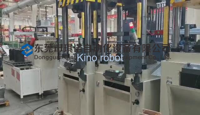 沖床連線機(jī)械手