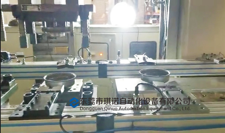 三次元機(jī)械手工作原理