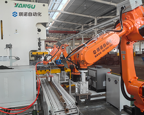 沖壓機(jī)械手